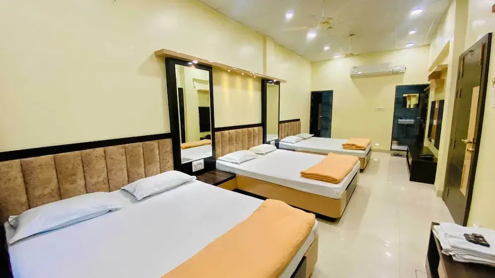 Омкарешвар: Hotel Panchavati Palace