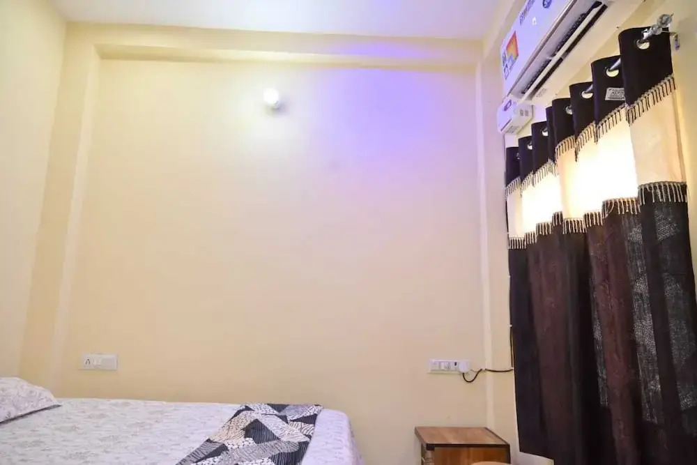 Варанаси: New Kashi Paying Guest House By GRB