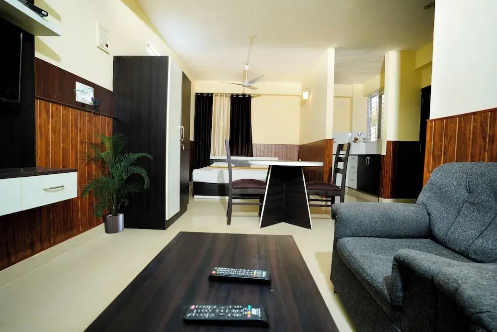 Бангалор: Ebenezer Serviced Apartments and Suites