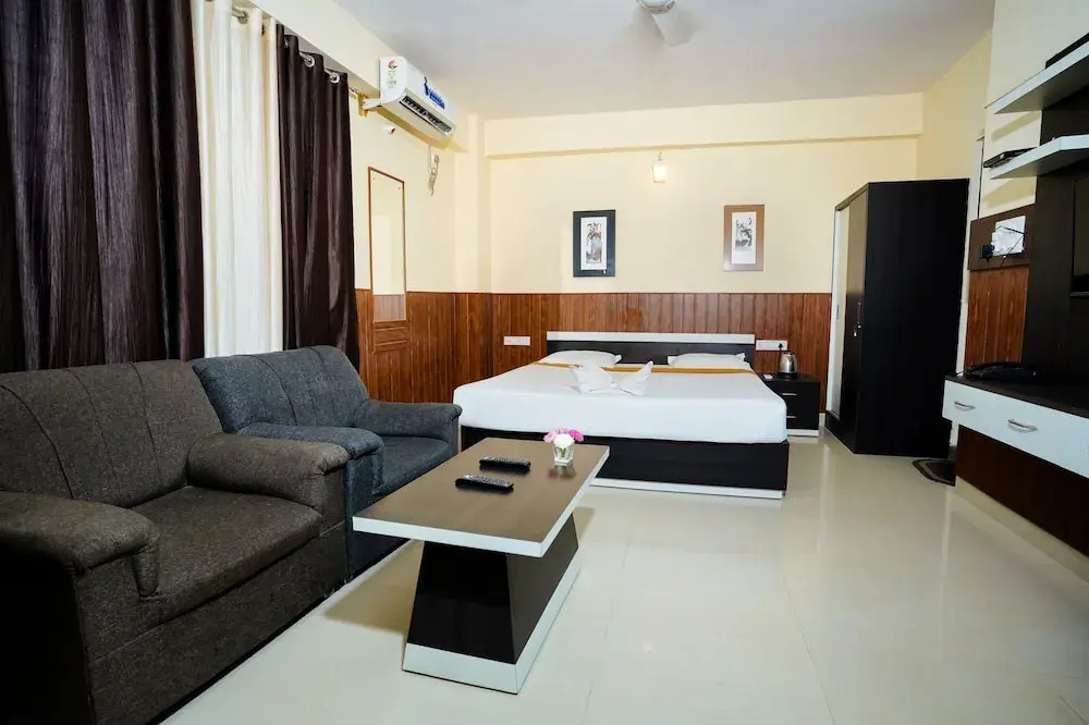 Бангалор: Ebenezer Serviced Apartments and Suites