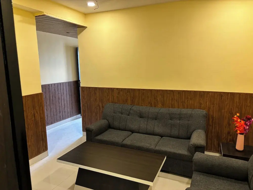 Бангалор: Ebenezer Serviced Apartments and Suites