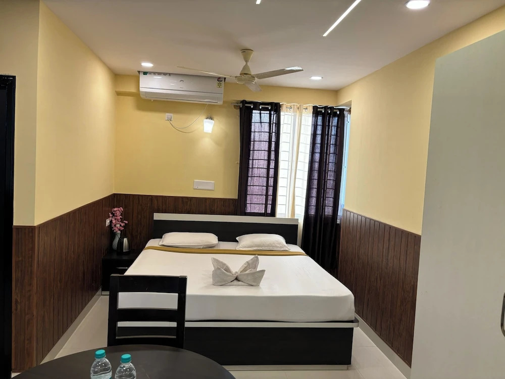 Бангалор: Ebenezer Serviced Apartments and Suites