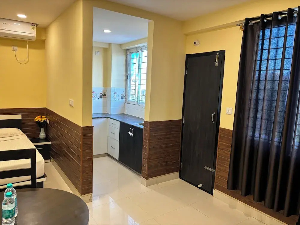 Бангалор: Ebenezer Serviced Apartments and Suites