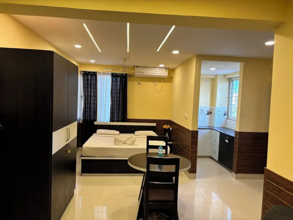 Бангалор: Ebenezer Serviced Apartments and Suites