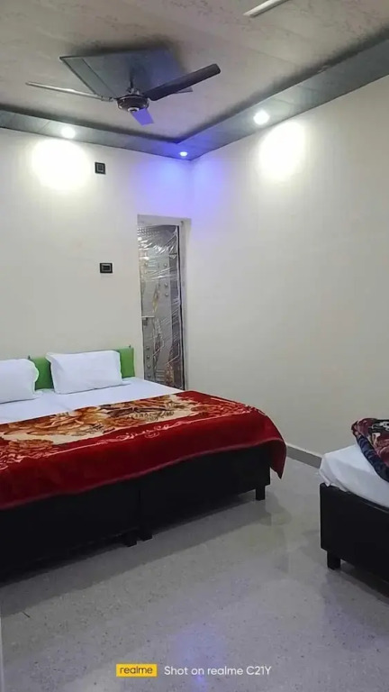 Варанаси: Comfort Inn Paying Guest House