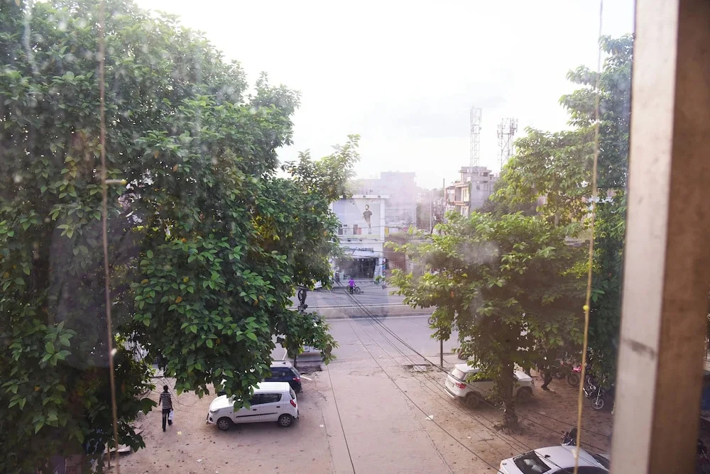 Найни: Hotel Shree Mahalaxmi