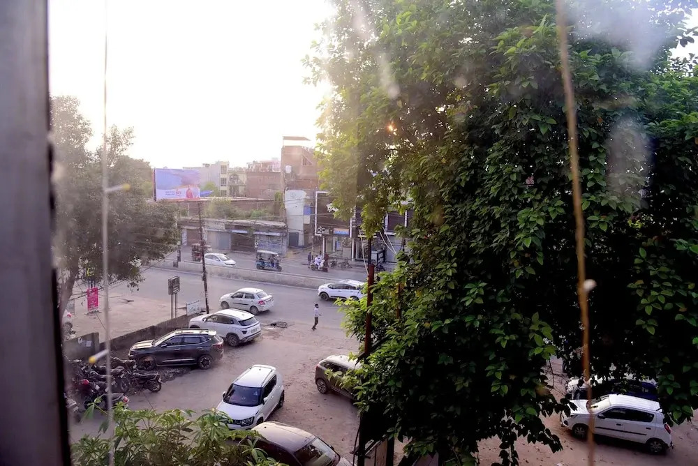 Найни: Hotel Shree Mahalaxmi