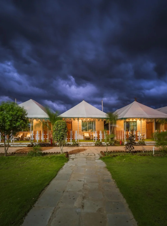 Гарудешвар: The Rawla Resort