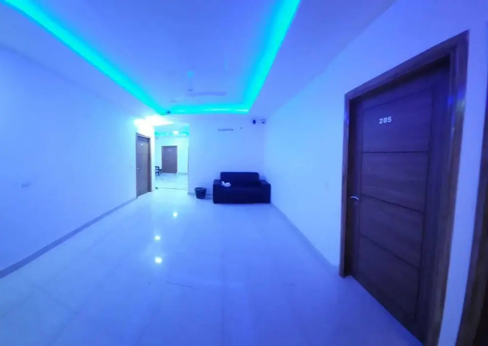 Батхинда: The Highclass Hotel