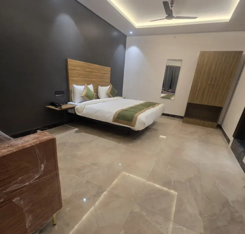 Горакхпур: Hotel Golden Tulip'z