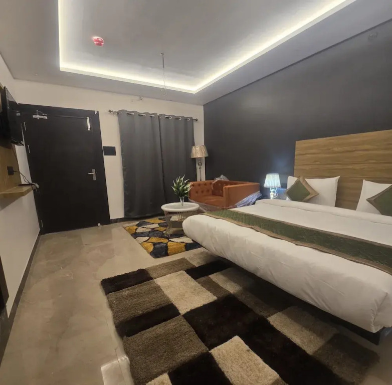 Горакхпур: Hotel Golden Tulip'z