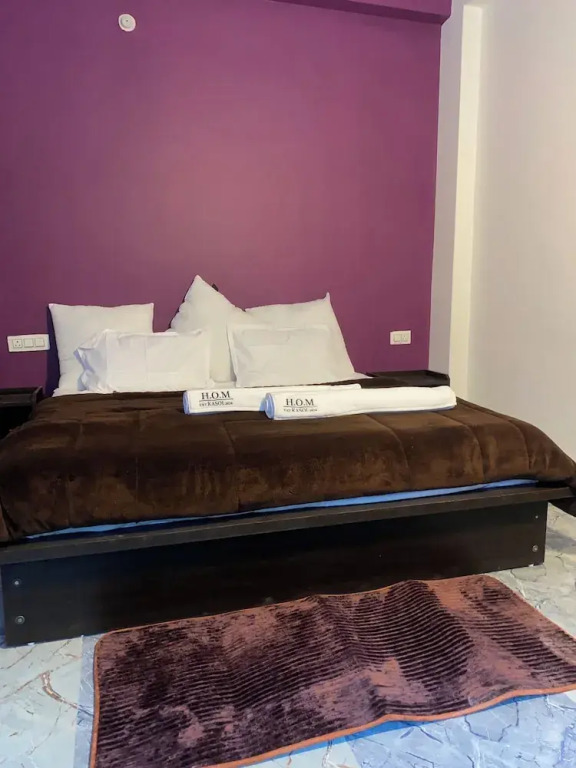 Касоль: HOM House of MannMauji Riverside