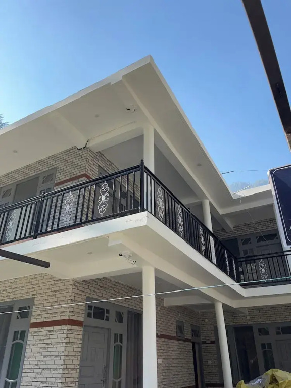 Касоль: HOM House of MannMauji Riverside