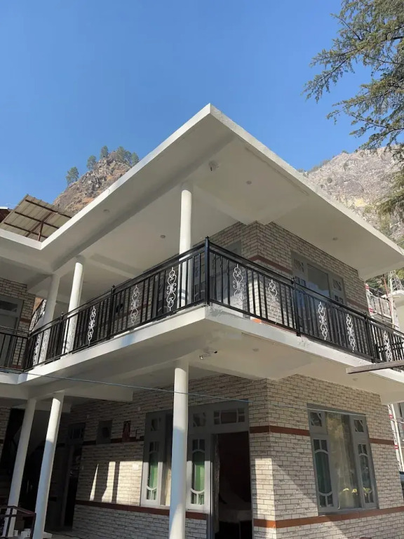 Касоль: HOM House of MannMauji Riverside