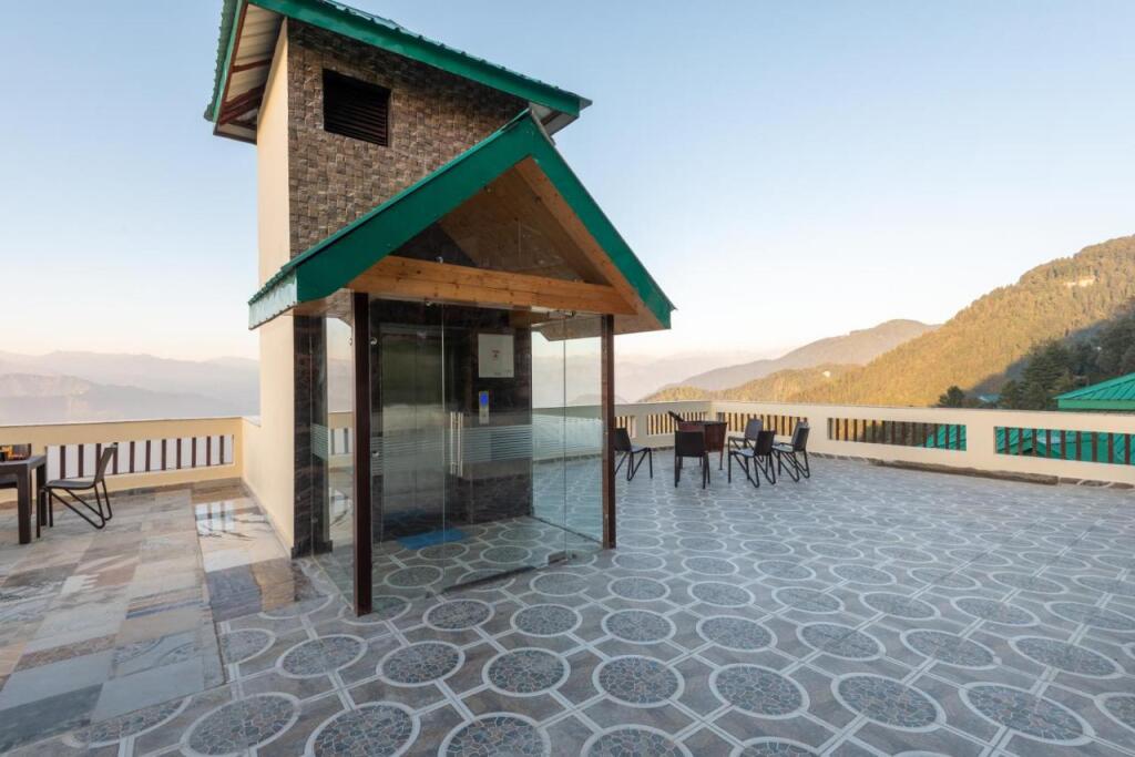 Чамба: The Seasons Dalhousie - Best Valley View & Mountain View Hotel in Dalhousie