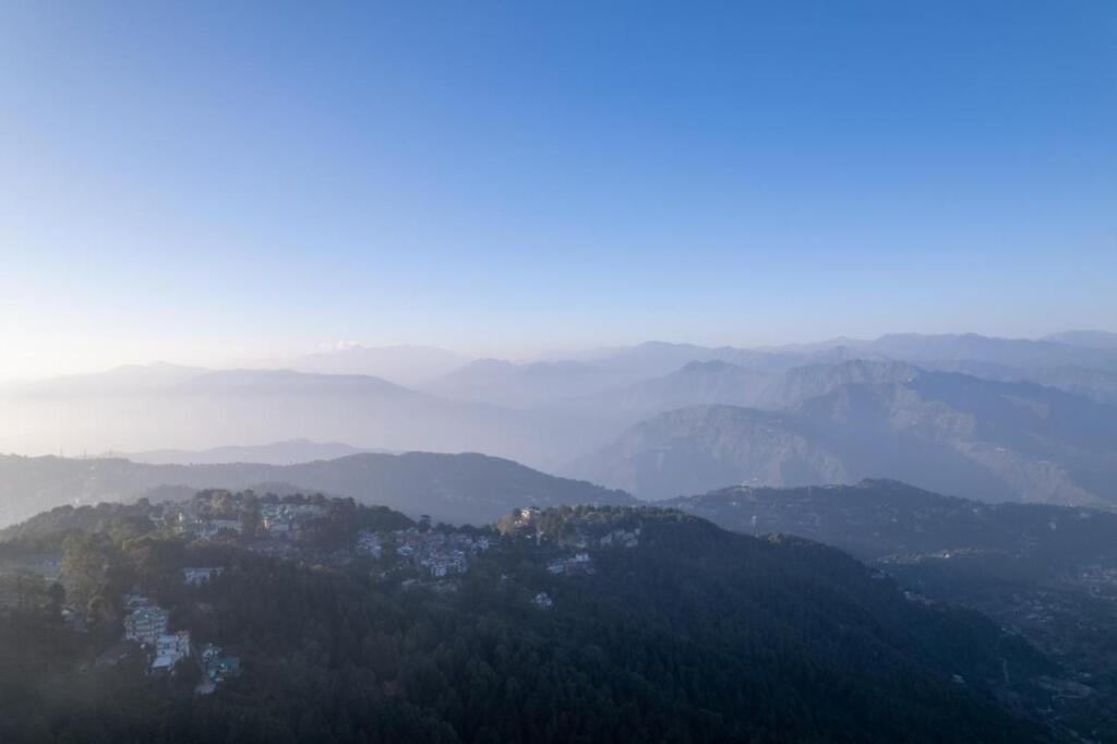 Чамба: The Seasons Dalhousie - Best Valley View & Mountain View Hotel in Dalhousie