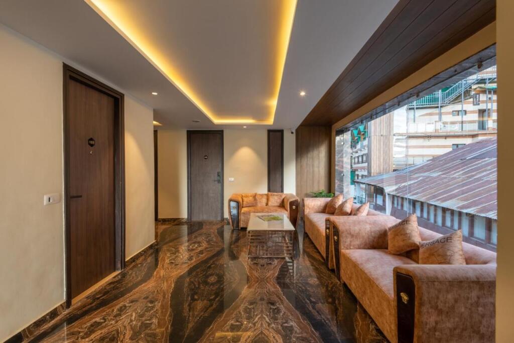 Чамба: The Seasons Dalhousie - Best Valley View & Mountain View Hotel in Dalhousie