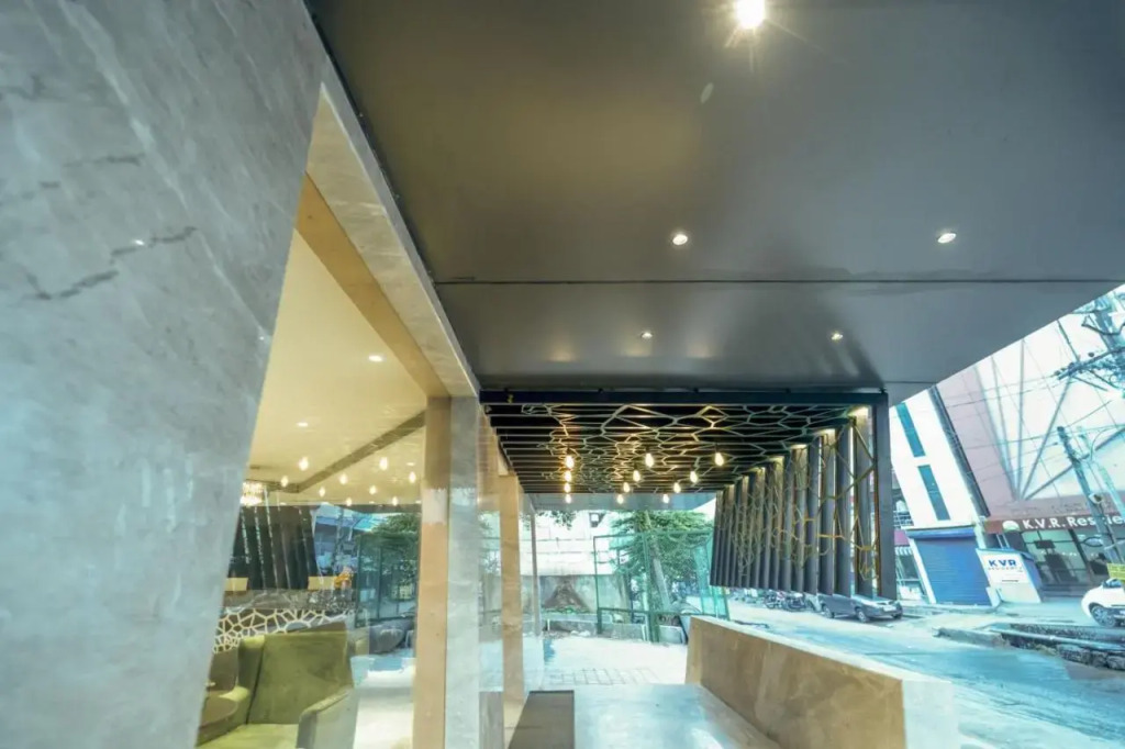 Неллор: Regenta Inn Bhavani Nellore