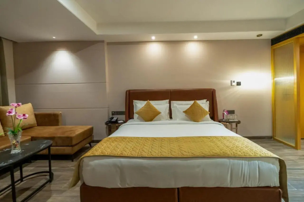 Неллор: Regenta Inn Bhavani Nellore