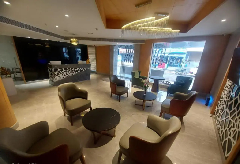 Неллор: Regenta Inn Bhavani Nellore