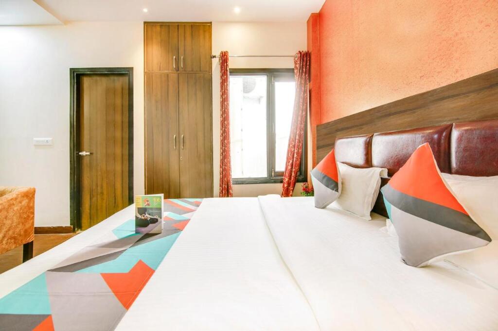 Лакхнау: FabHotel The Gayatri Palace