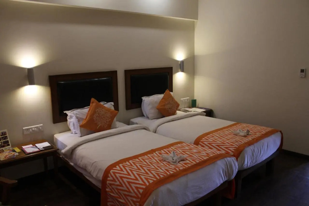 Колхапур: Krishna Inn Kolhapur