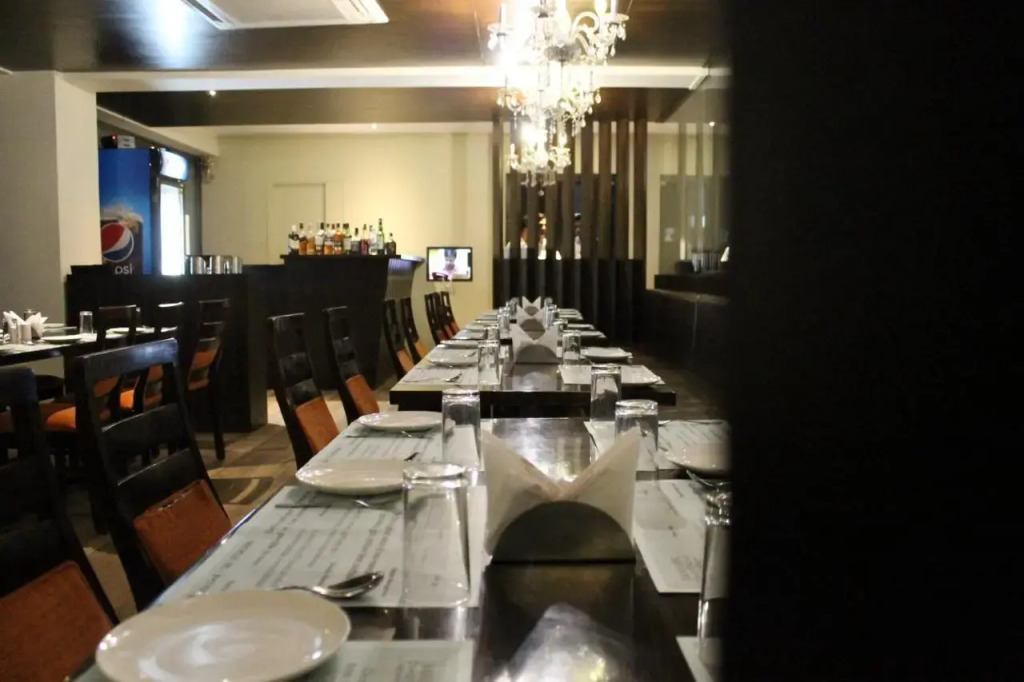 Колхапур: Krishna Inn Kolhapur