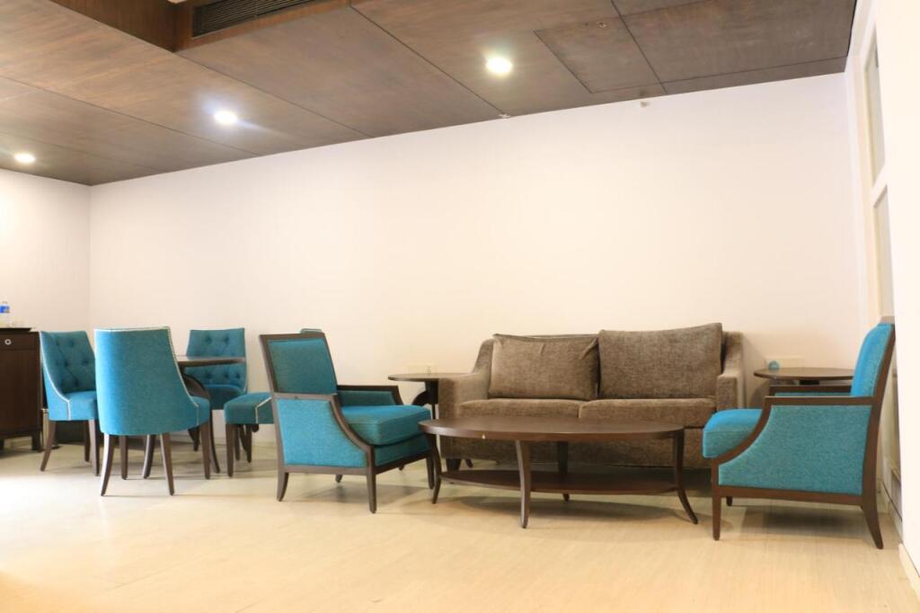 Индаур: Jalsa Hotel & Banquets