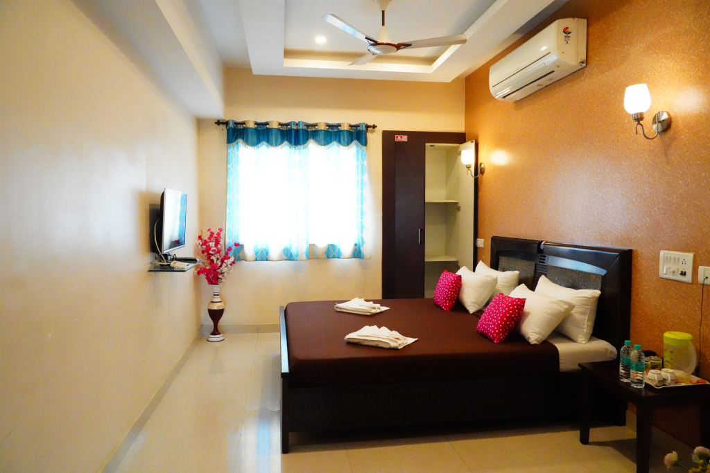 Катпади: Отель Vjr Mahal and Vinayagam Residency