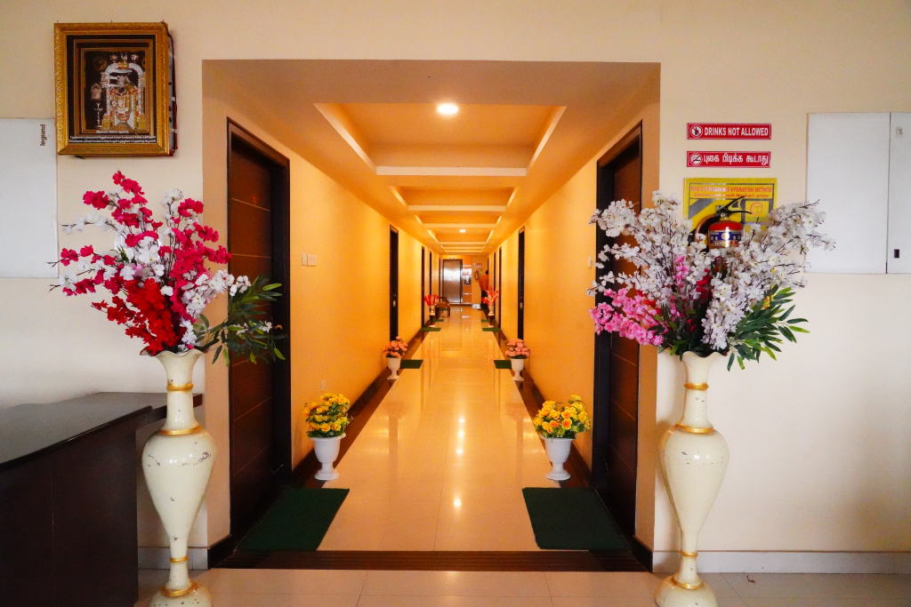 Катпади: Отель Vjr Mahal and Vinayagam Residency