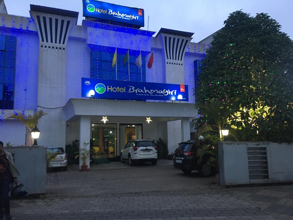 Велламундра: Hotel Brahmagiri