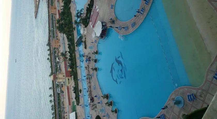 Chalets in Porto Sokhna Resort (Units # 20117 - 12018 - 20411) — фото 4