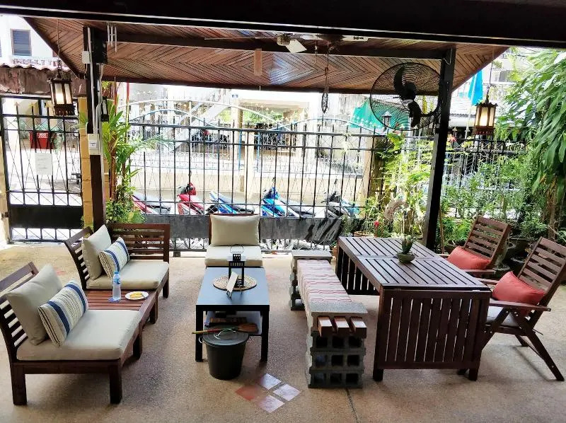 Муанг: Karon Guest House