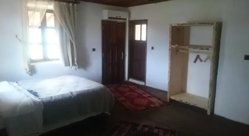 Каш: Apollonia Lodge
