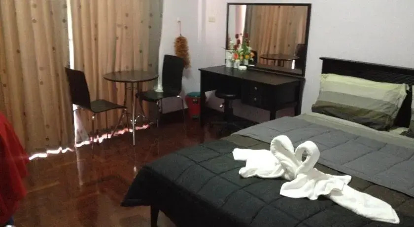 Чаам: Charoen Guesthouse