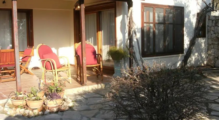 Калкан: Villa Juanita Garden Apartment