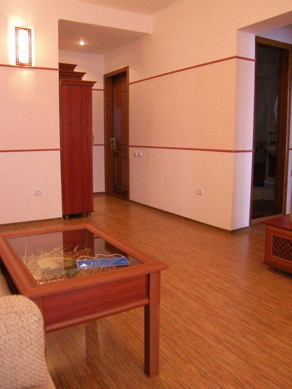 Утёс: Prestizh Hotel