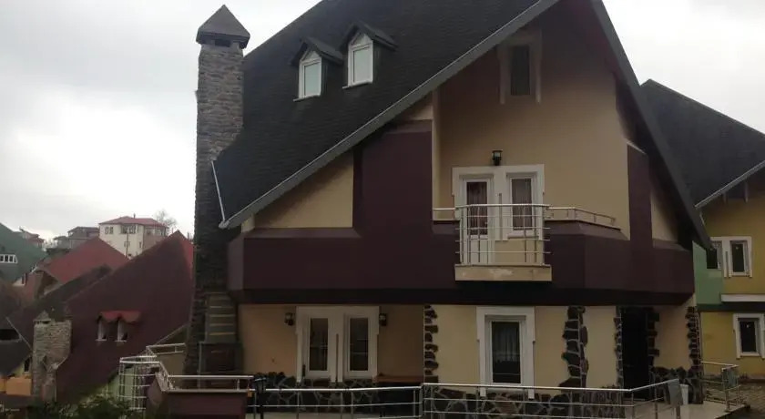 Йомра: Koru Villa