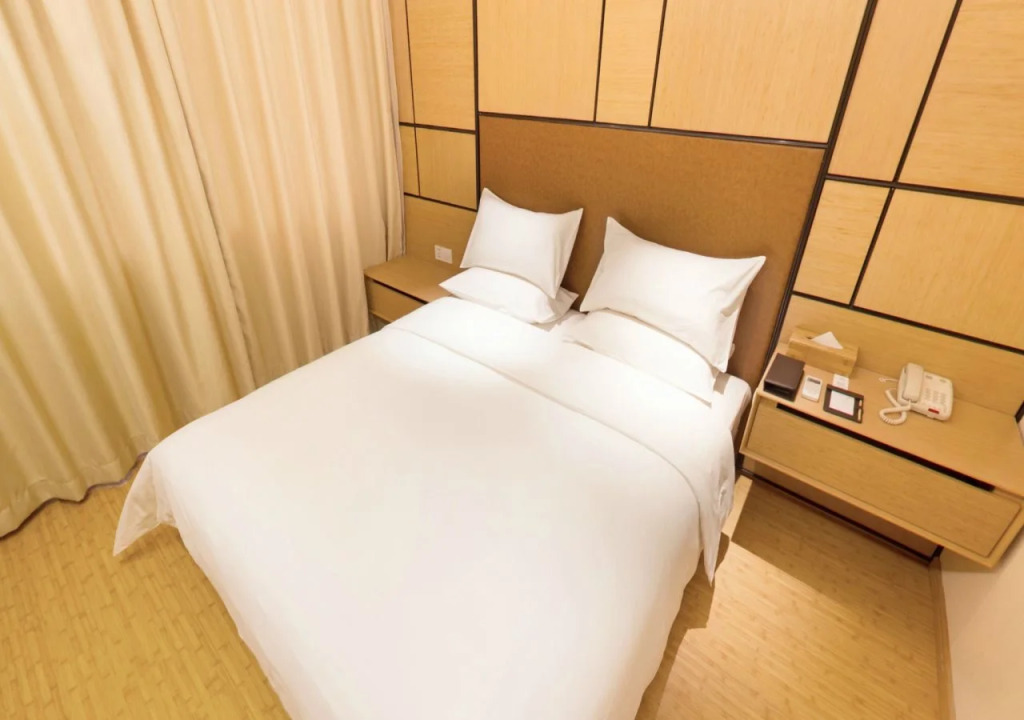 Шанхай: JI Hotel Shanghai Zhoupu Branch