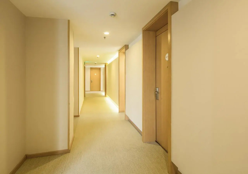 Шанхай: JI Hotel Shanghai Zhoupu Branch