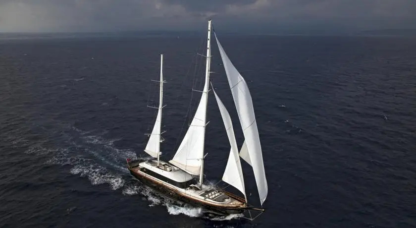 Бодрум: Mega Yacht Infinity