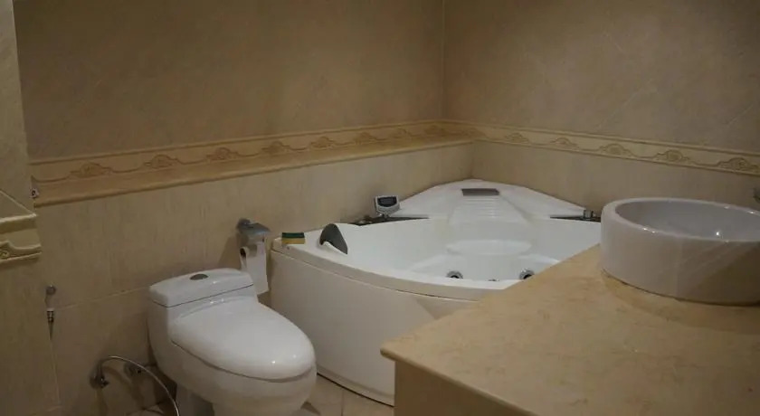 Паттайя: Pratumnak Executive Apartment