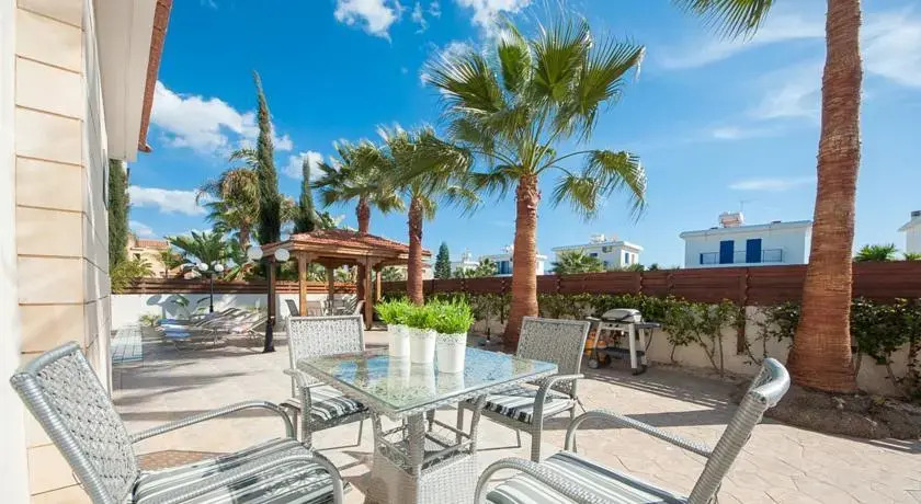 Айя-Напа: Oceanview Villa 160