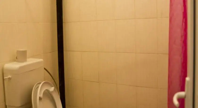 Тбилиси: Flint Hostel