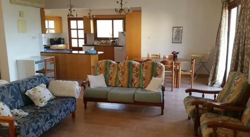 Полис Хрисохус: Corona Villas