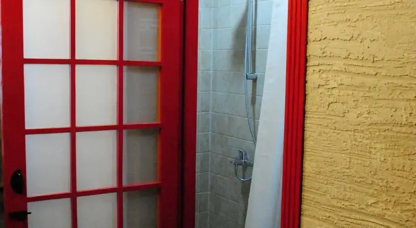 Тбилиси: Tabidze Apartment
