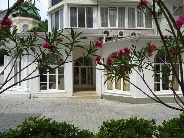 Никита: Royal Nikita Apartments