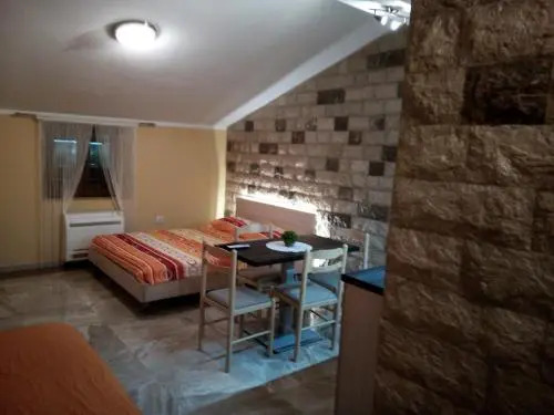 Доброта: Apartments Adriatic