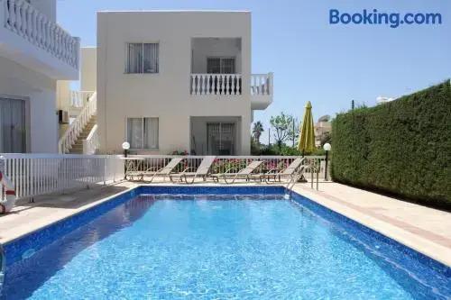 Пафос: Constantia Gardens