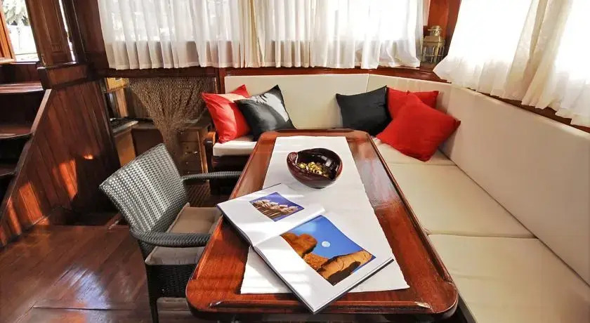 Торба: Casadellarte Luxury Private Gulet 5 Cabins